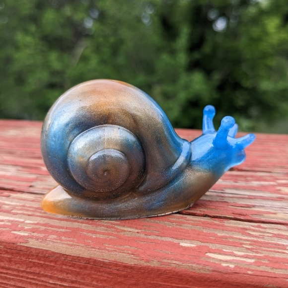 Snails Set Resin Art Handmade Cottagecore Kawaii Cute Home Decor Nature Orange - Picture 6 of 8